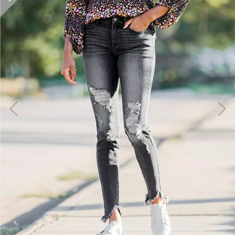 NWT - Kancan Jeans